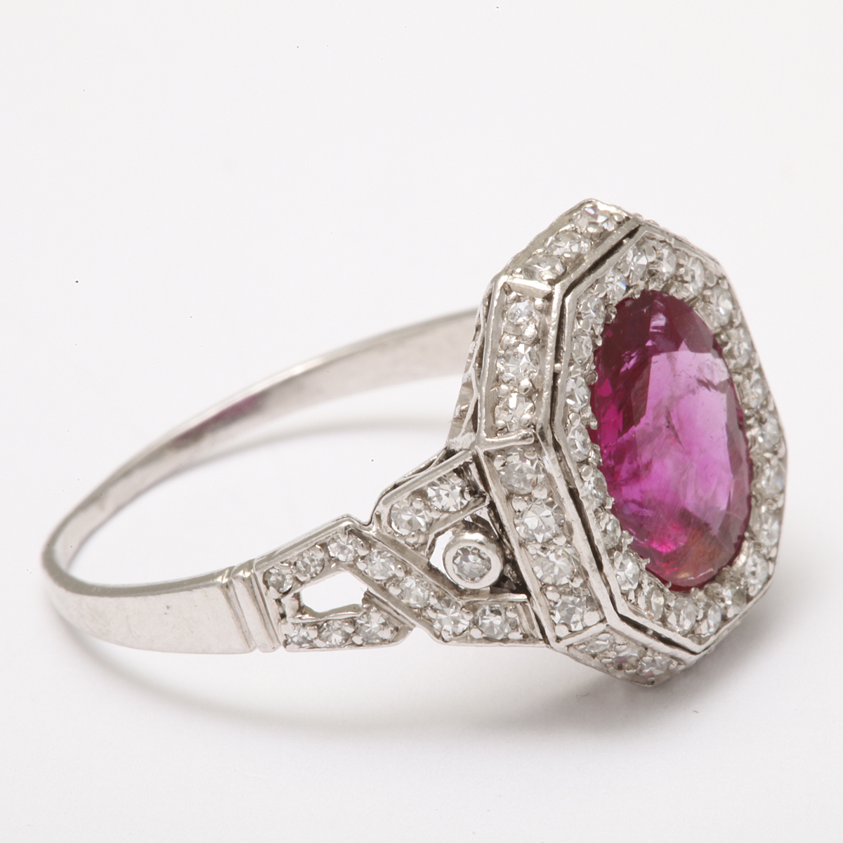 A La Vieille Russie Art Deco Natural Ruby and Diamond Ring