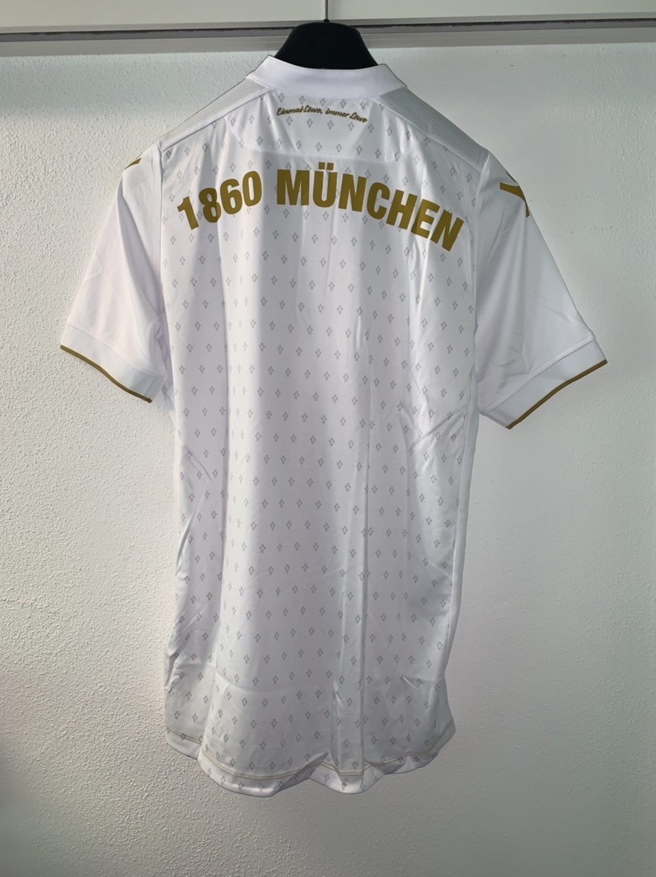 WiesnTrikot TSV 1860, Größe M AmaLion