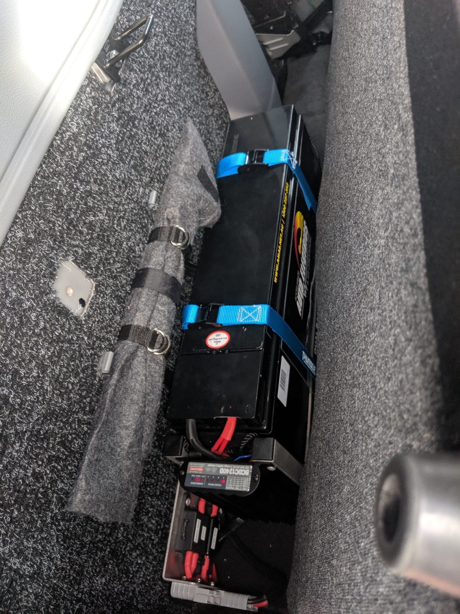 Ute/Dual Cab Dual Battery System Accelerate Auto Electrics & Air