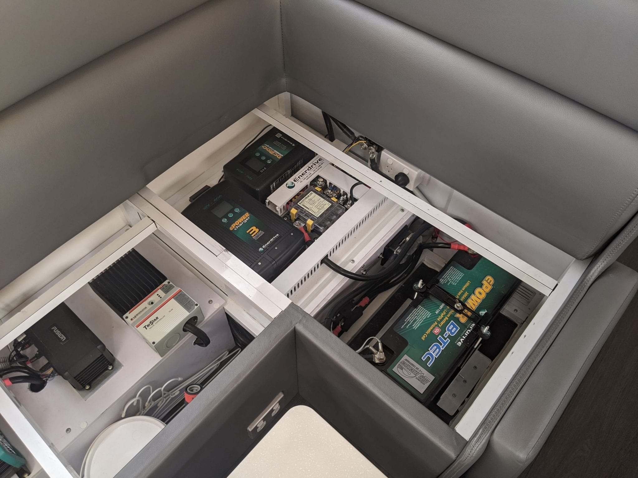 Dual Battery Systems Accelerate Auto Electrics & Air Conditioning