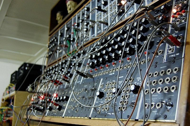 Report Analog Gallery Synthesizer Museum AMAZONA.de