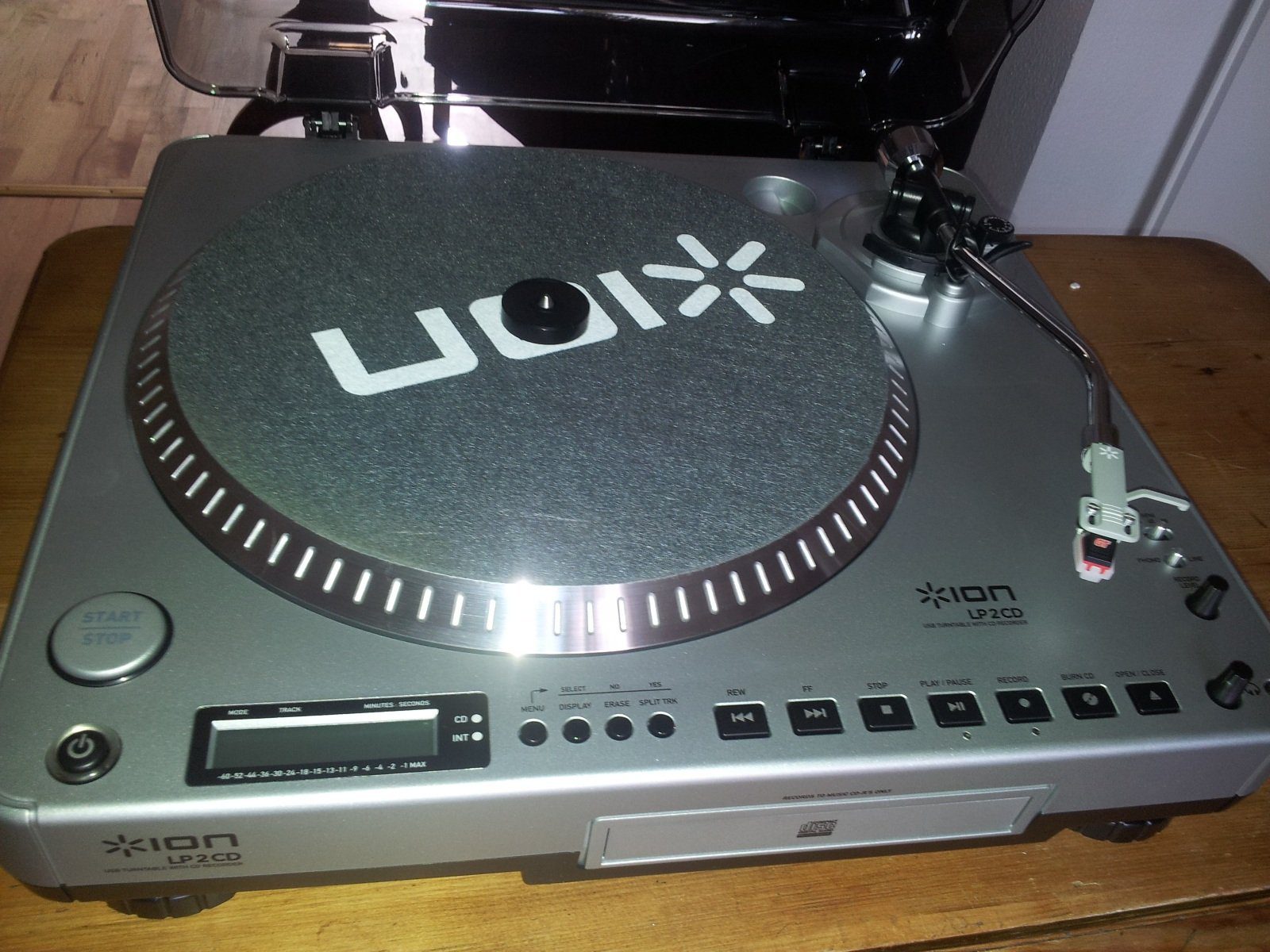 Test Ion Audio LP2CD, Turntable/CDPlayer mit Recorder AMAZONA.de
