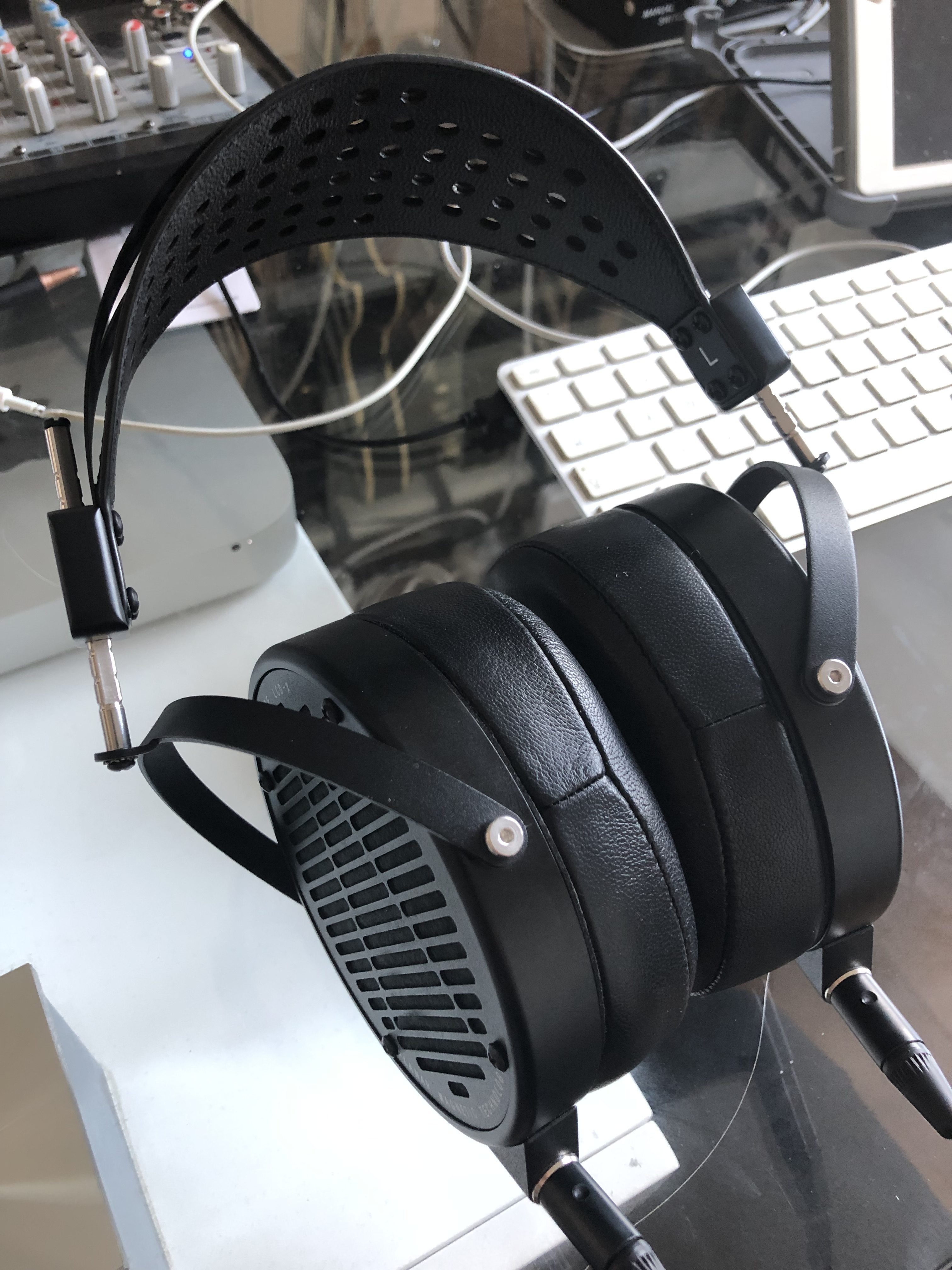 Test Audeze LCDX, Studiokopfhörer AMAZONA.de