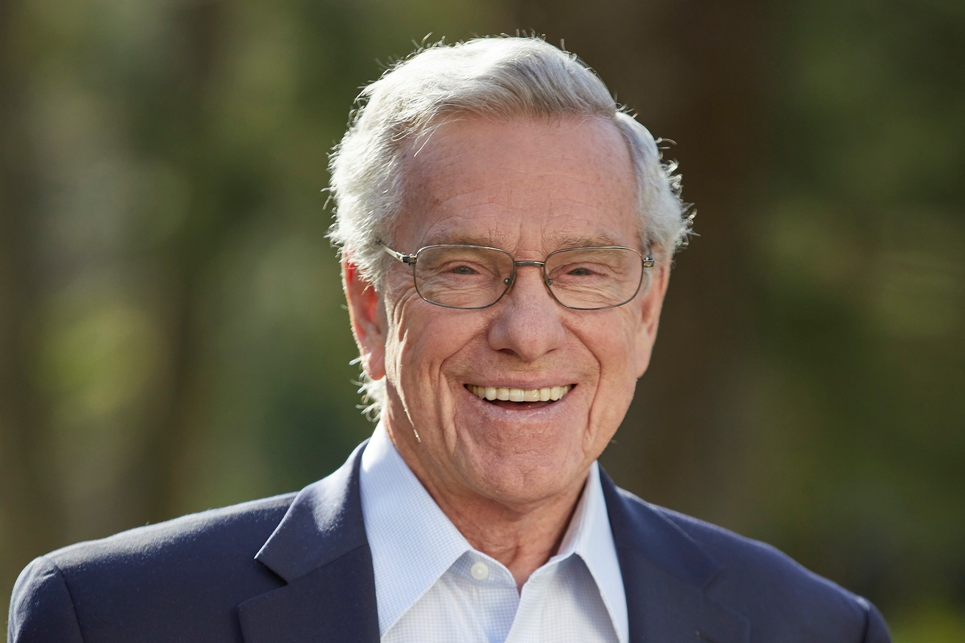 Upside Down Clyde Prestowitz on Reversing US Trade Policy AmCham China