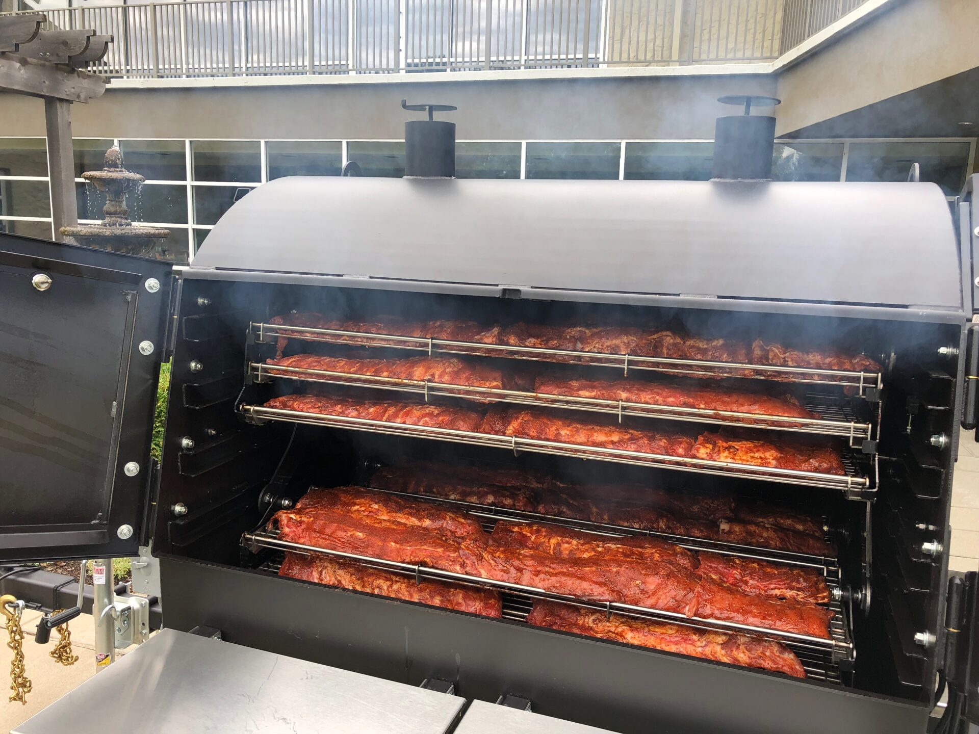 Judge 4FT with Stainless Rotisserie and Pellet System American