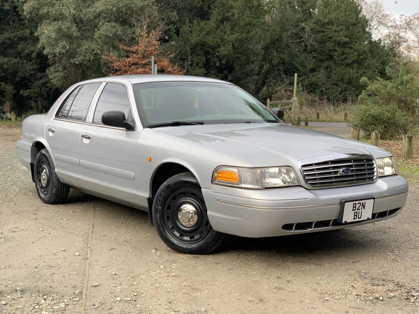 2002 Ford Crown Victoria (P72/GCC) American DreamsAmerican Dreams