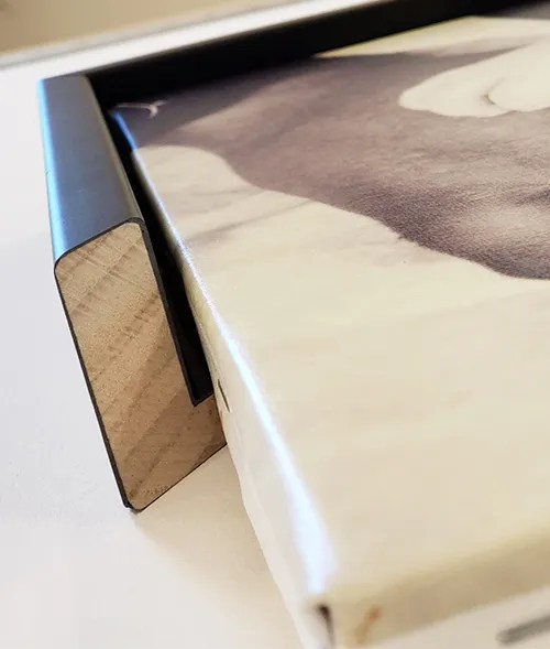 How to Choose a Frame for a Stretched Canvas American Frame