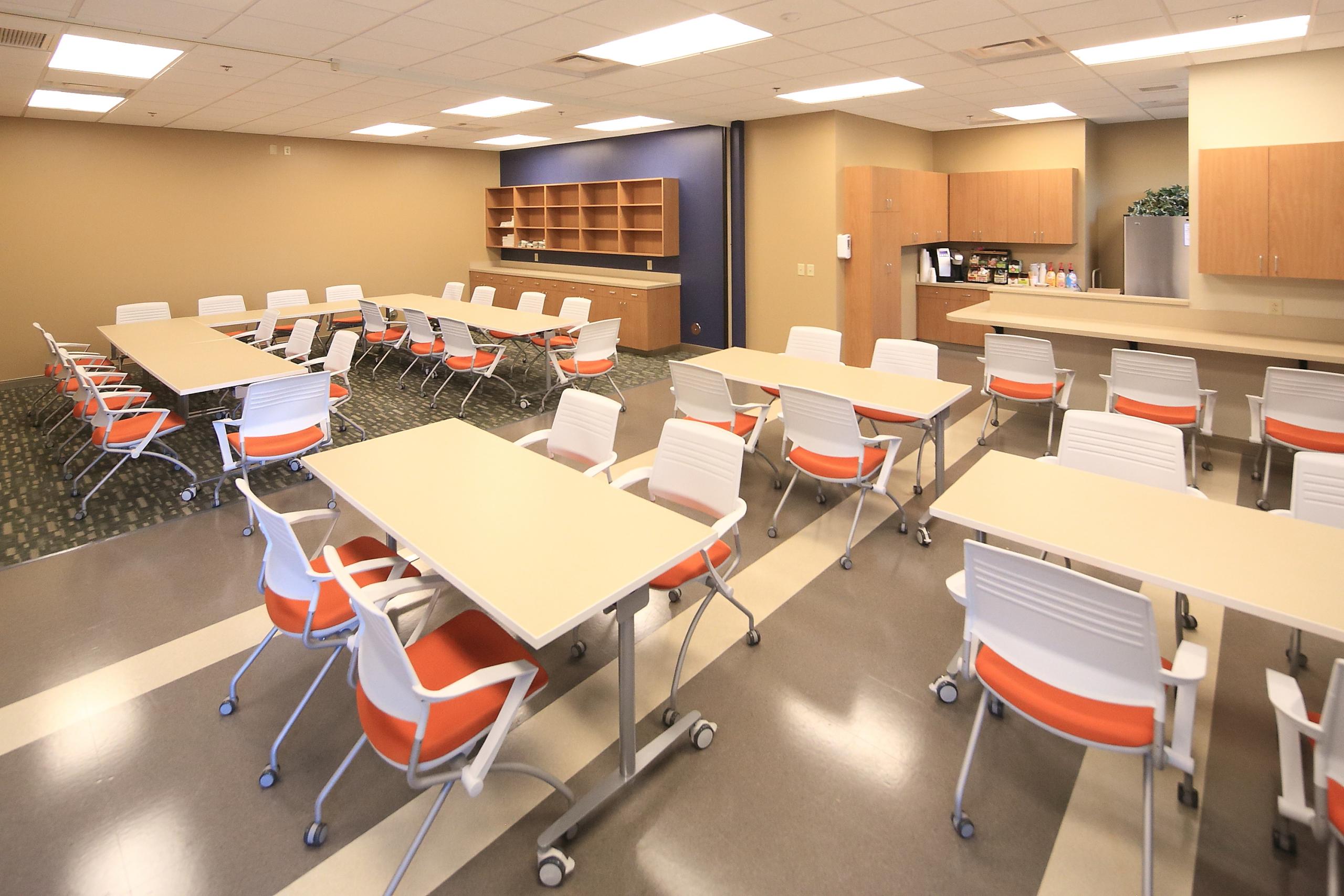 AU of NC Business Interiors