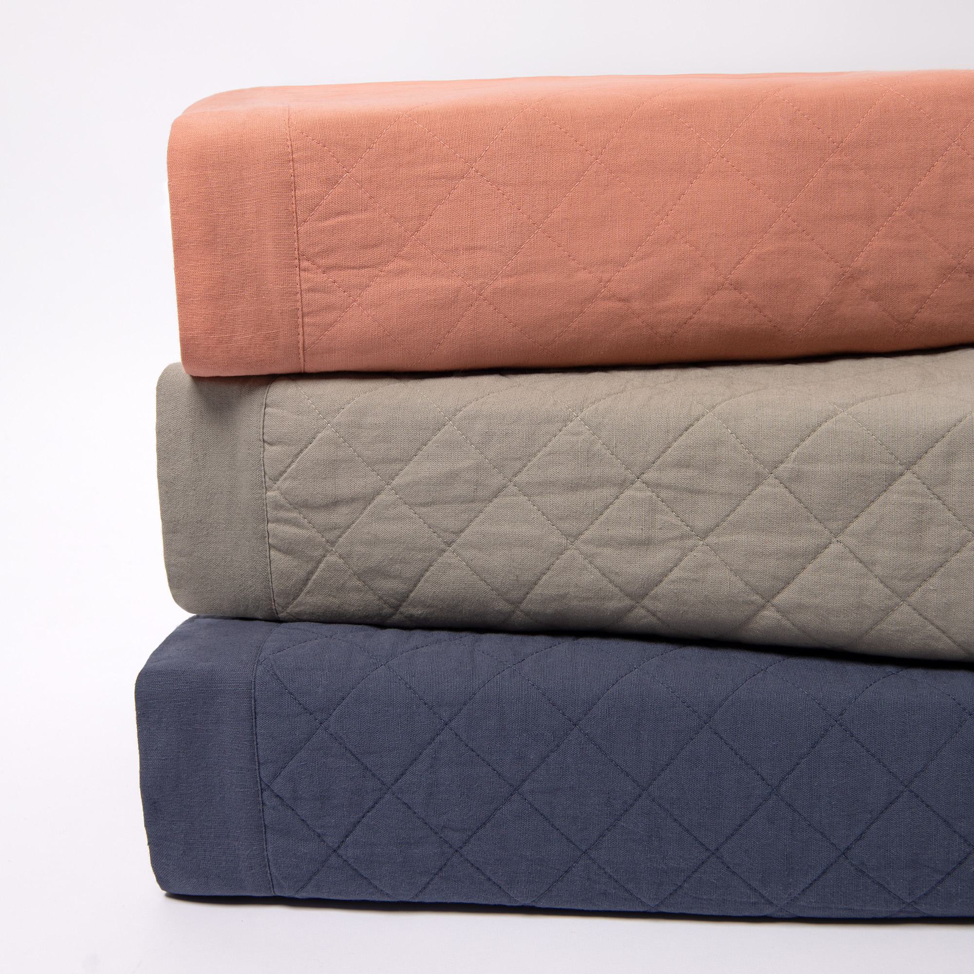 CARSON QUILT, TERRACOTTA Amity Home