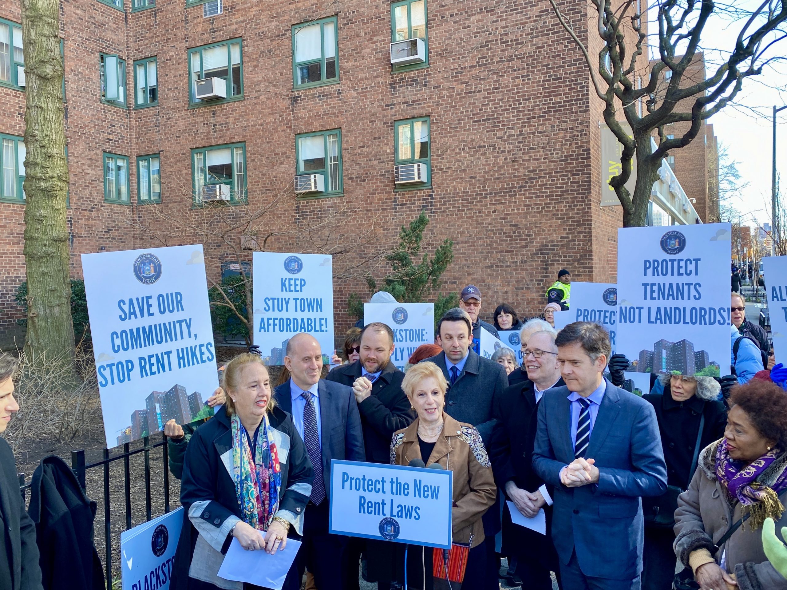 Stuy Town tenants file motion arguing units can’t be deregulated under 2019 tenants law amNewYork