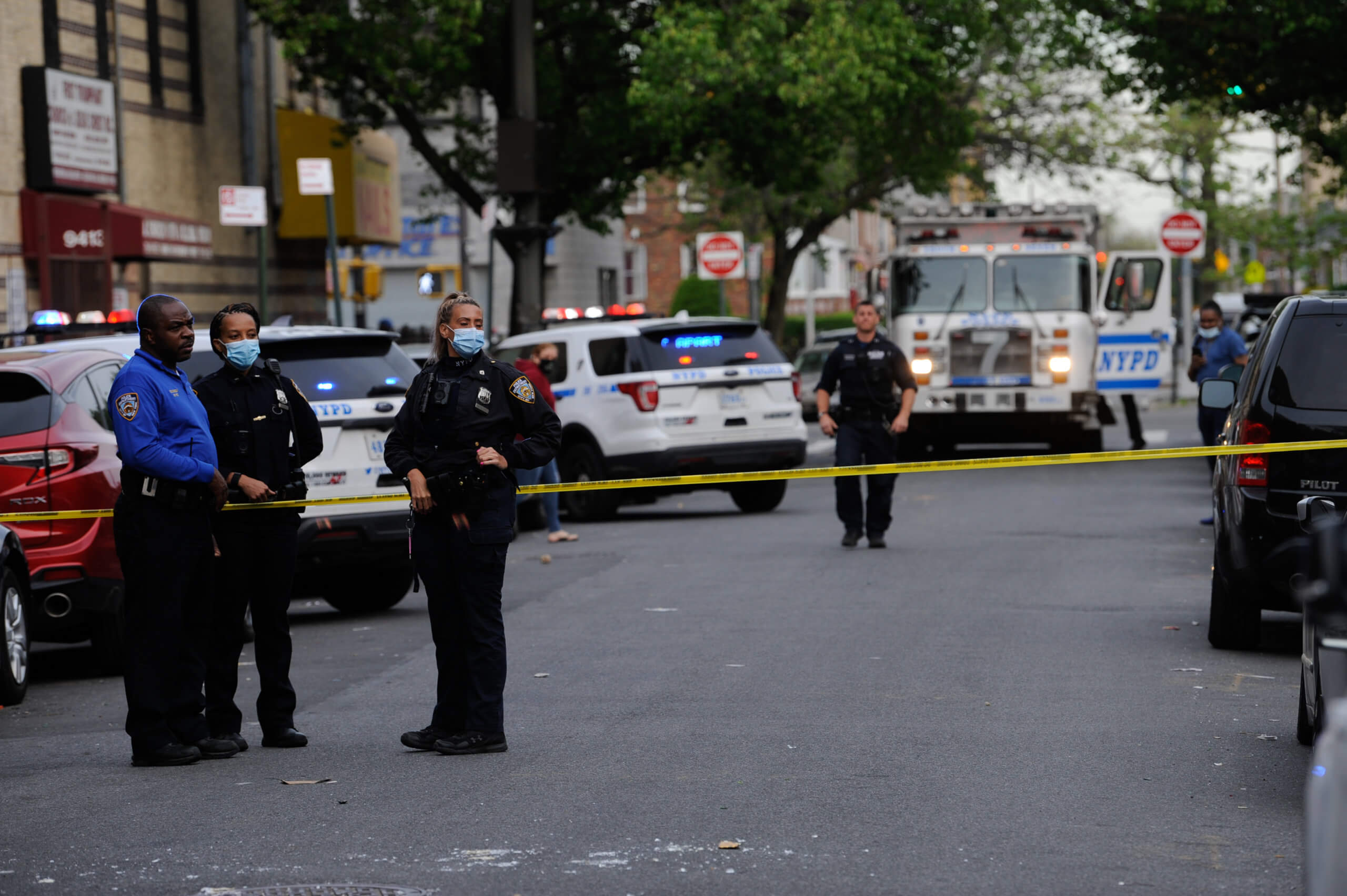 NYC SHOOTINGS Four slain in Brooklyn and Bronx in nine hours amNewYork