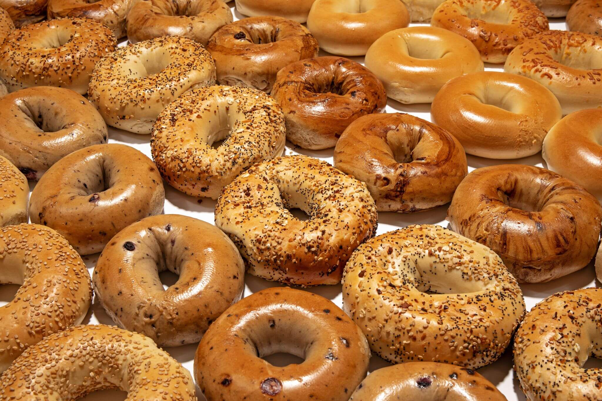New York City’s H&H Bagels celebrates 50 years in business amNewYork