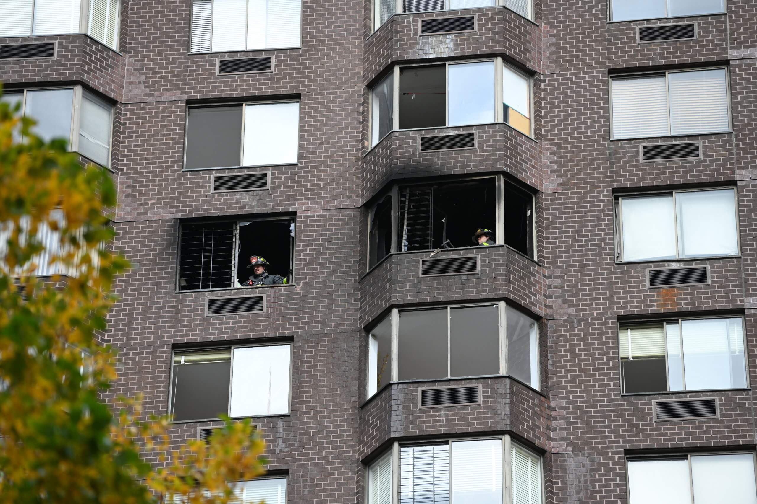 NYC Fire Marshal Warns of LithiumIon Battery Fire Dangers(03)