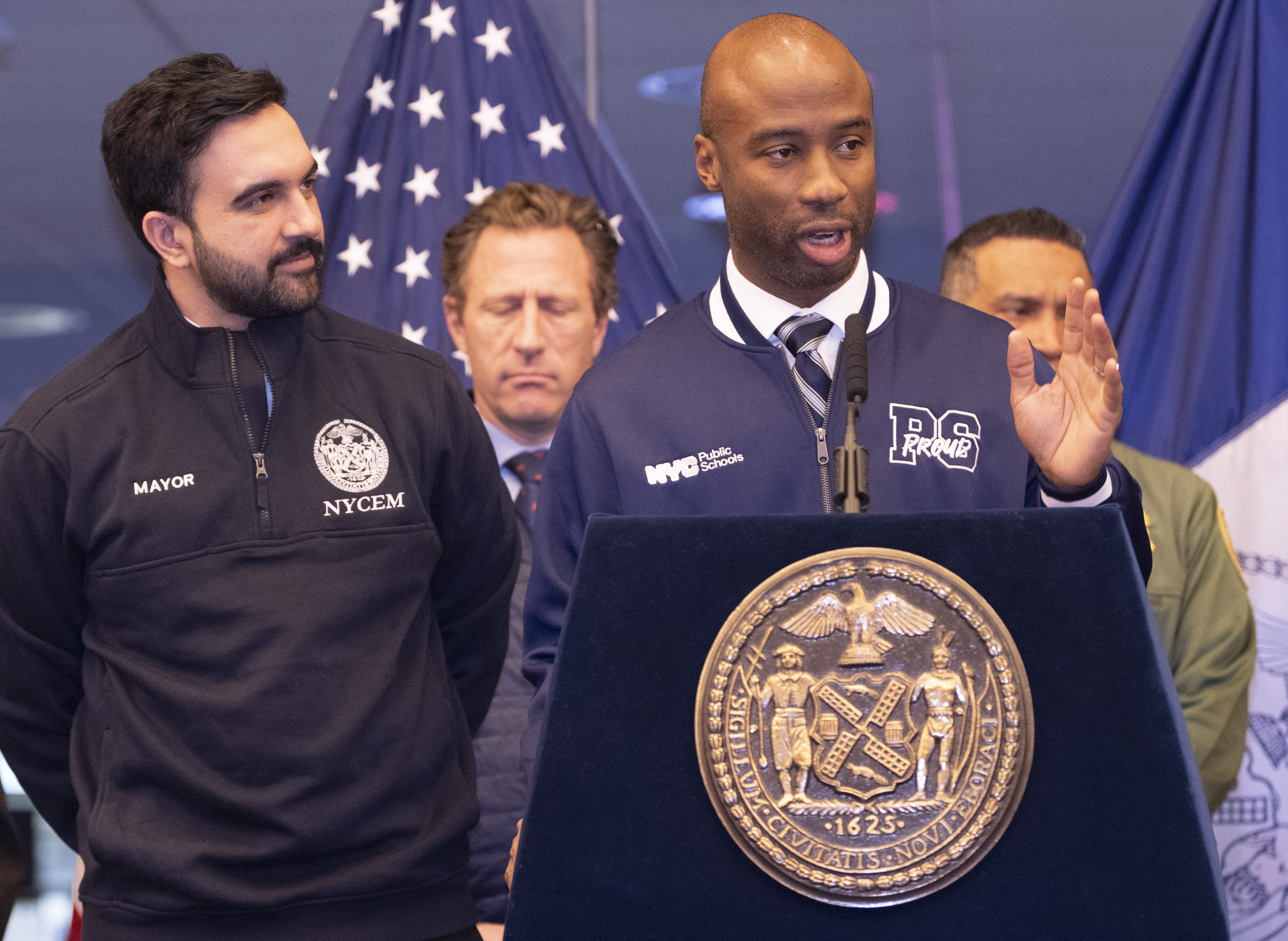 NYC Public Schools Closed Monday, Switching to Remote Instruction