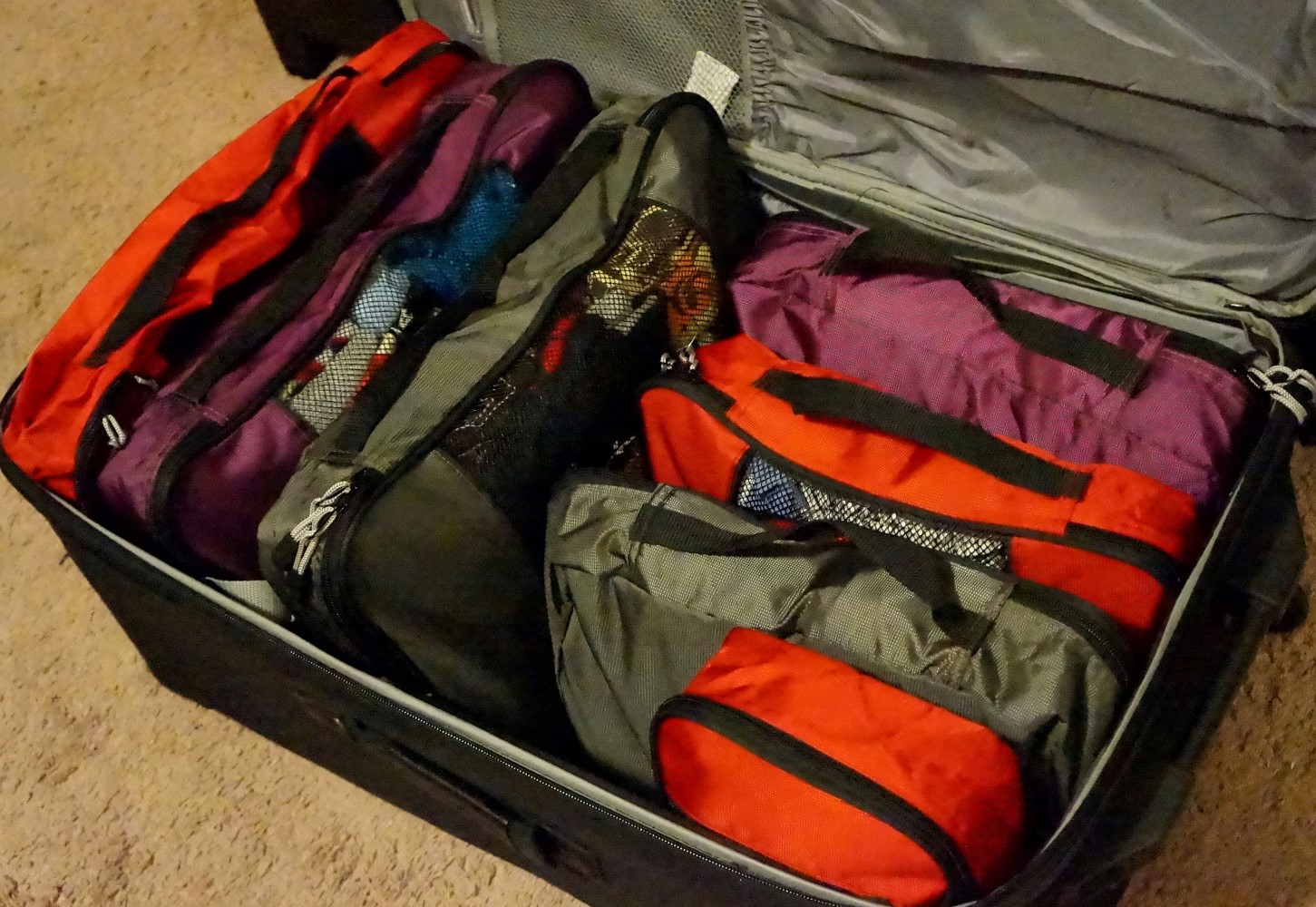 How to Pack a Suitcase! A Mom's Take