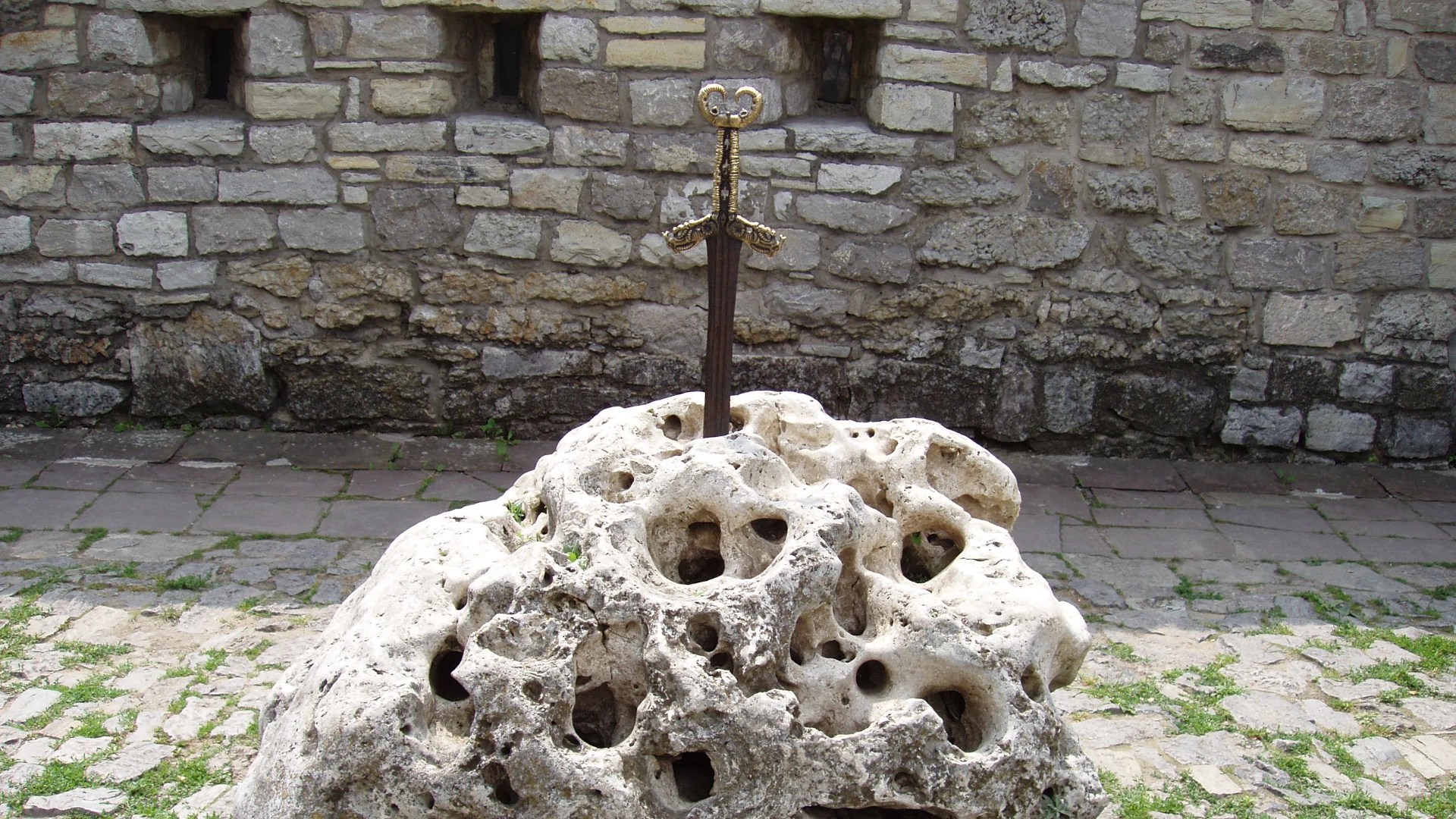 Elusive Daring Medieval Fantasy Amoware