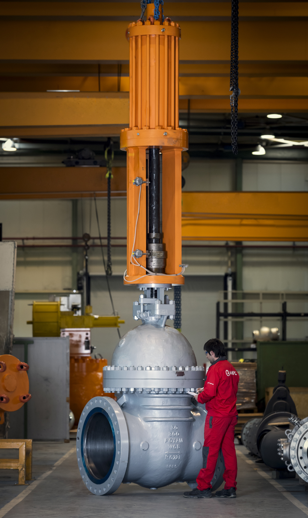 Valve actuation control systems Ampo