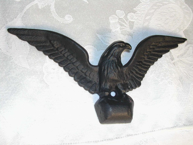 Wilton Products, Inc. Cast Iron Eagle Original Box Vintage