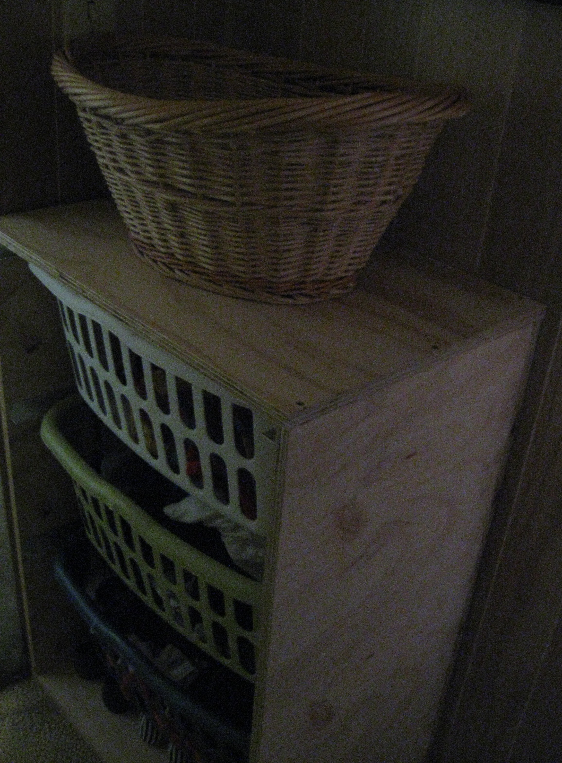 Laundry Basket Dresser love! Ana White Woodworking Projects