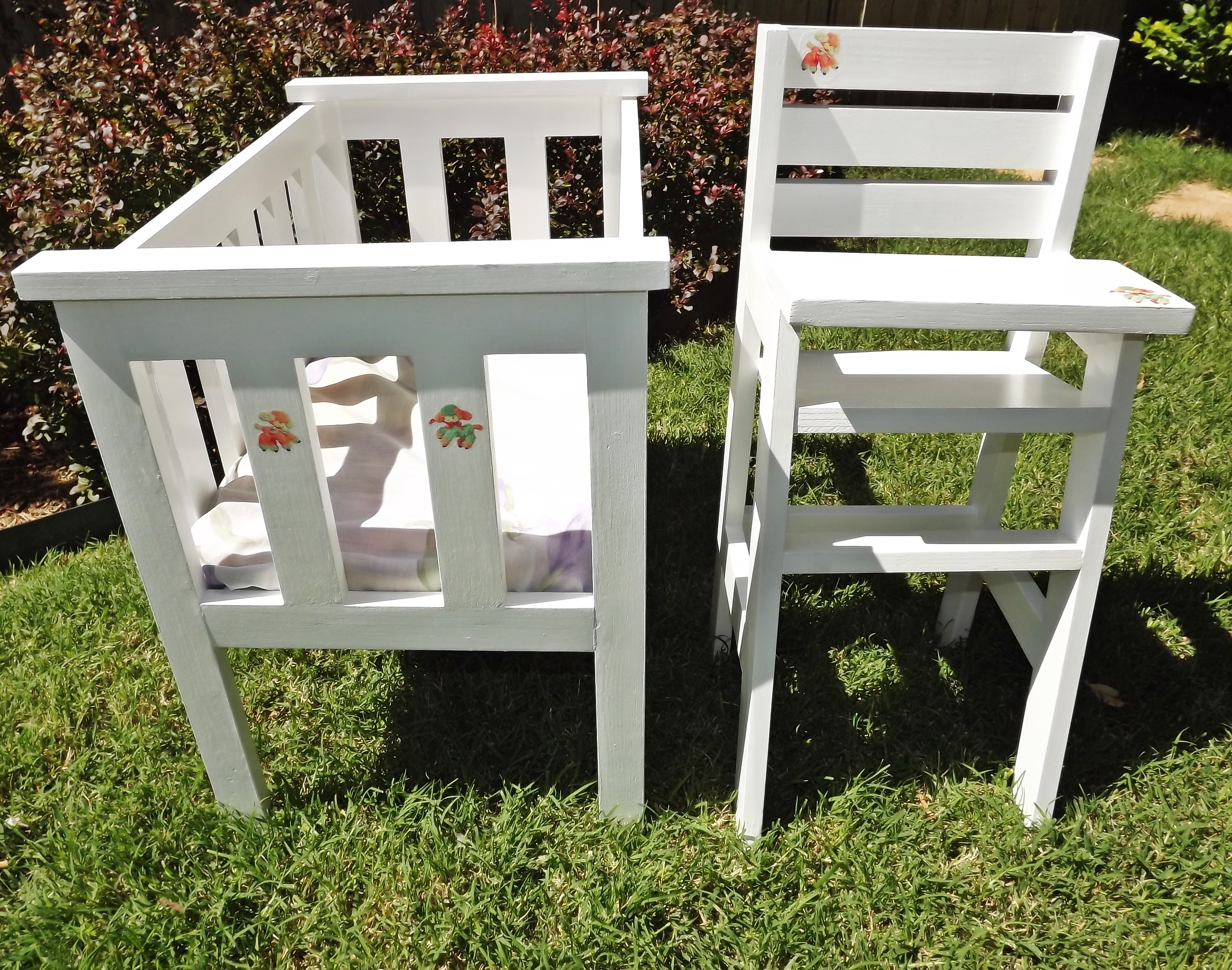 Ana White Doll Crib and High Chair, Modified DIY Projects
