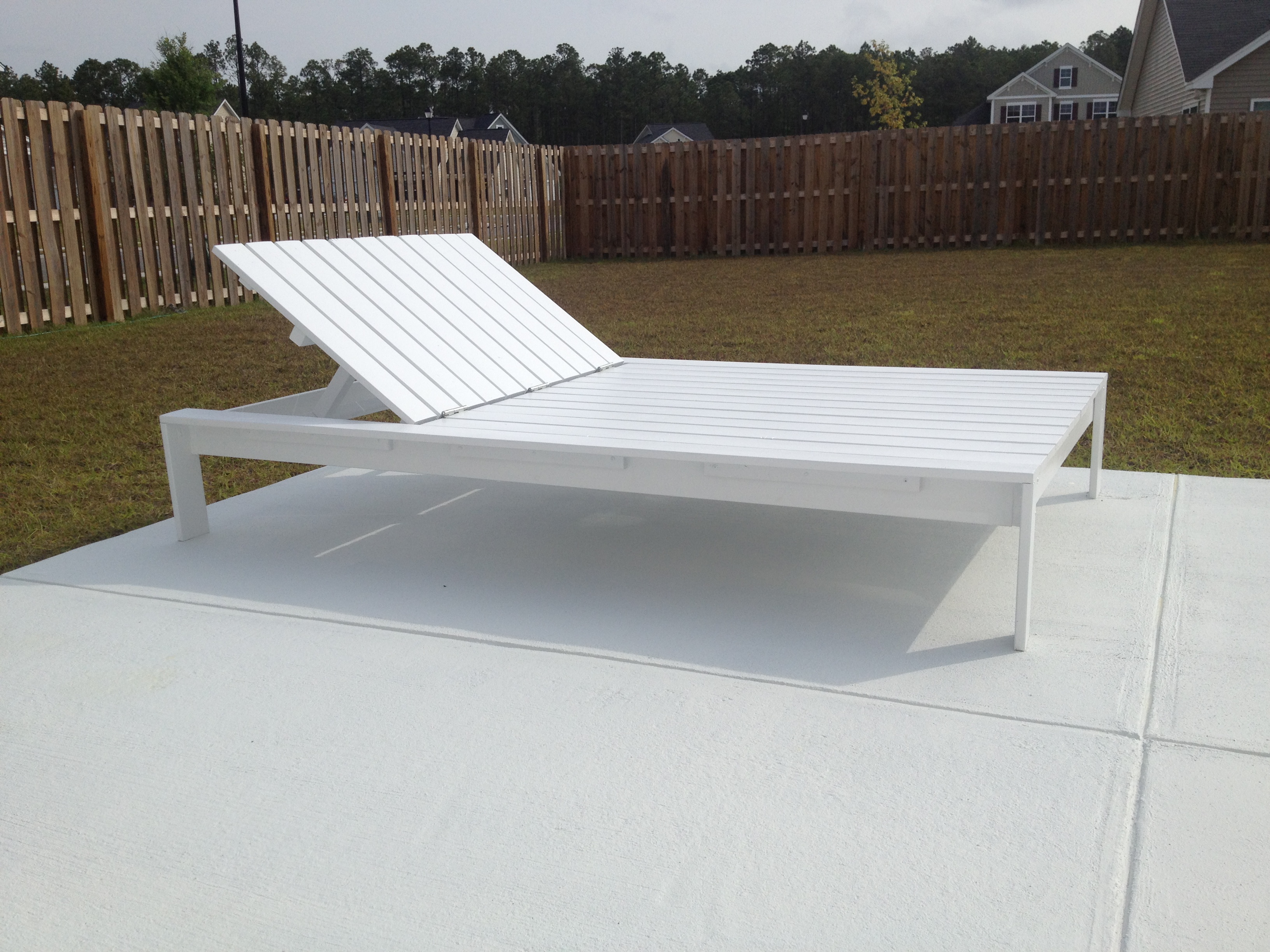 Double Lounger Ana White