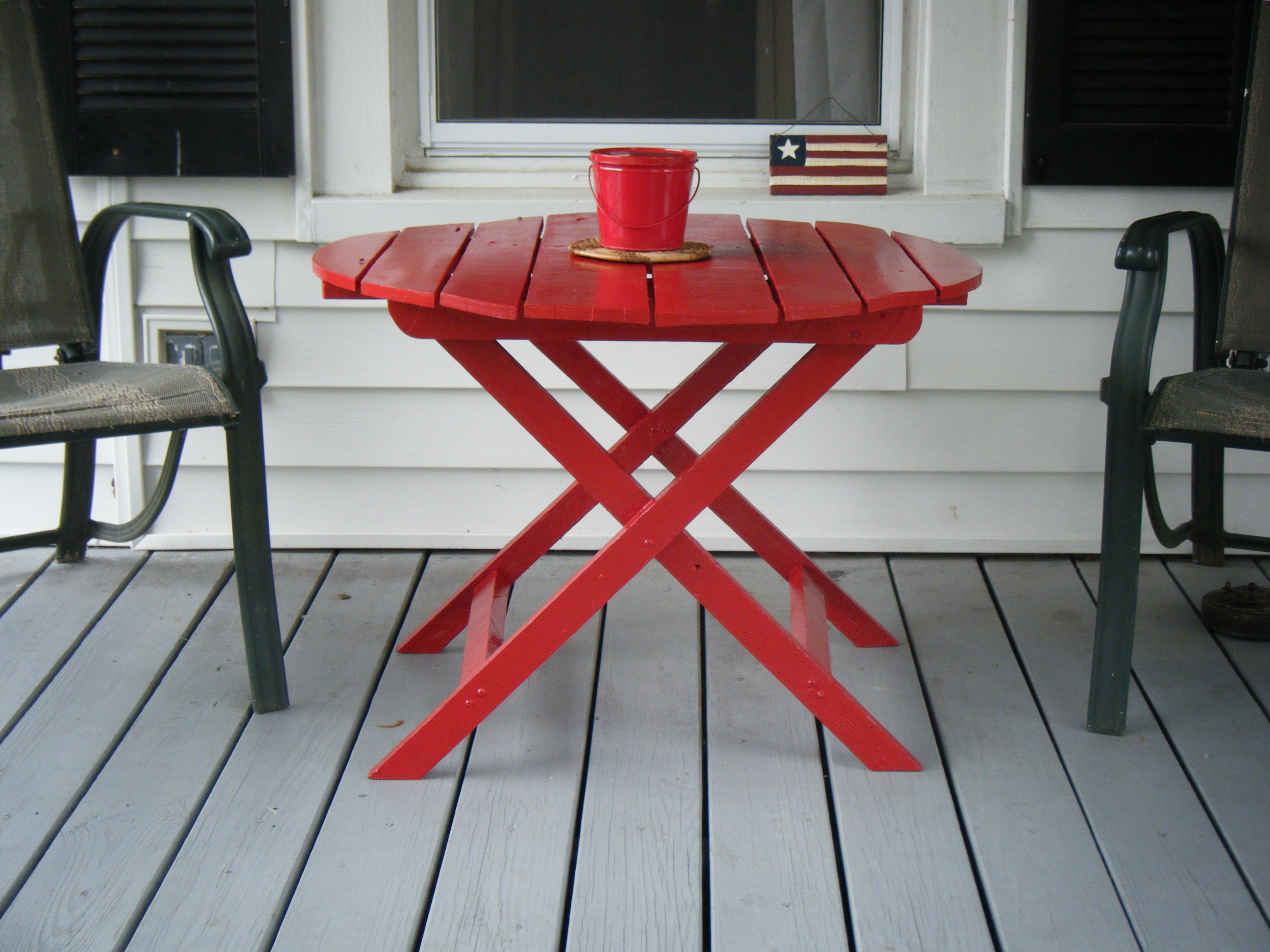 Ana White Adirondack side table using recycled pallet wood DIY Projects