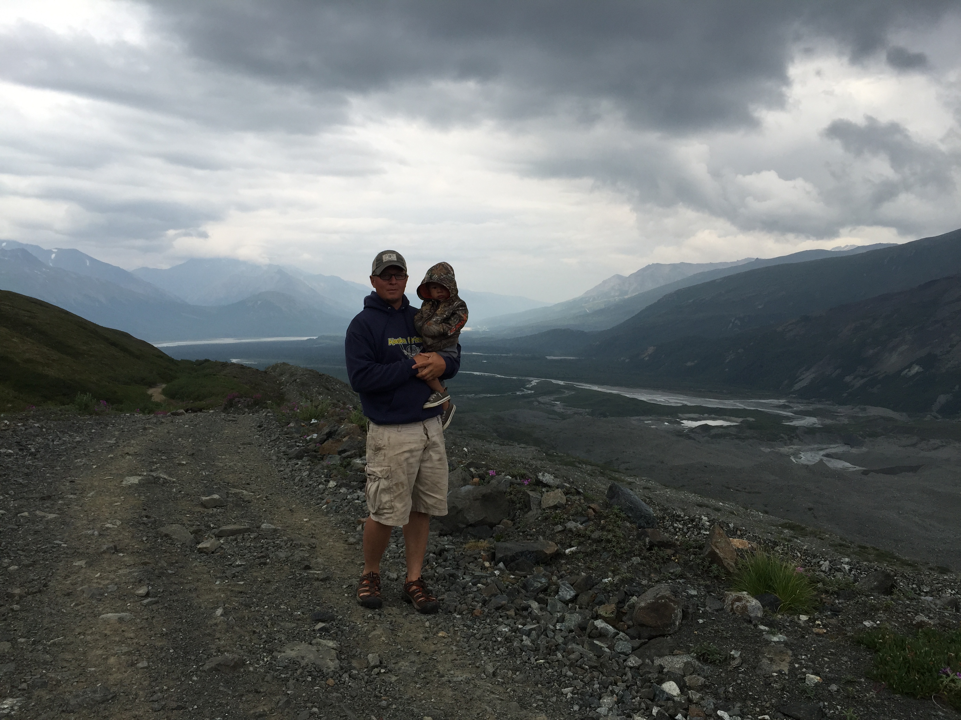 Ana White 2x4 Truss Benches for Alaska Lake Cabin DIY Projects