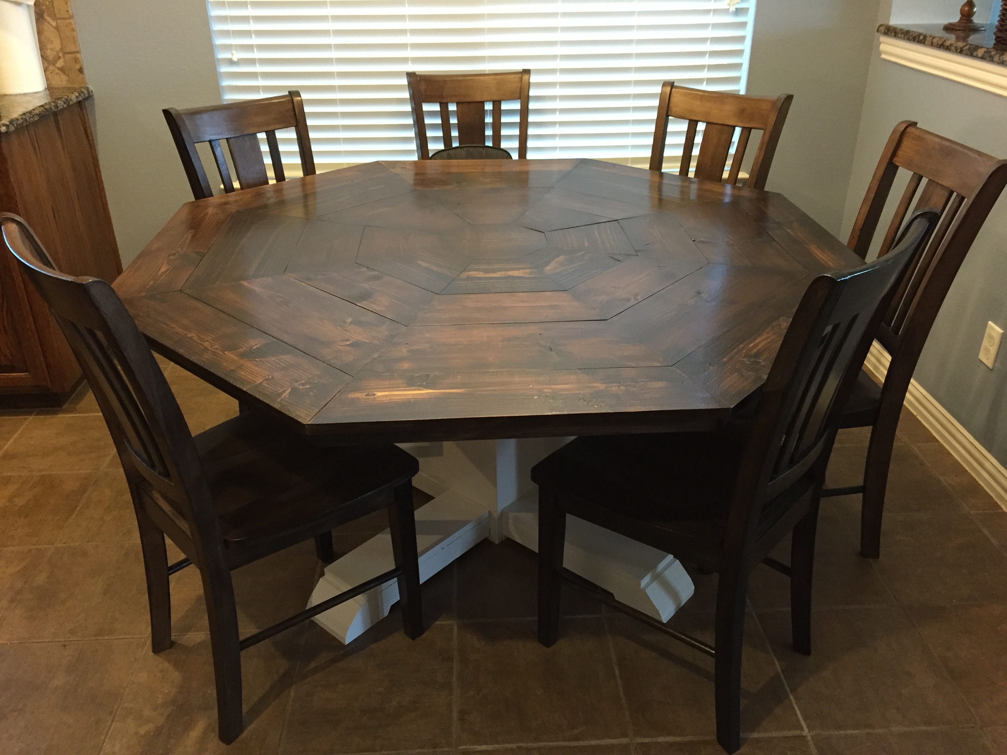 Ana White Octagon Dining Room Table DIY Projects