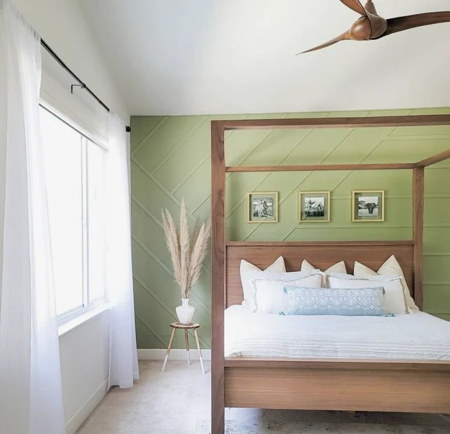 Modern Farmhouse Canopy Bed Ana White