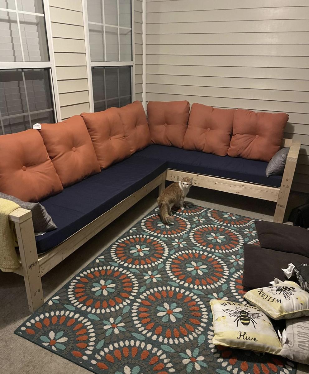 One arm 2x4 outdoor sofa Ana White