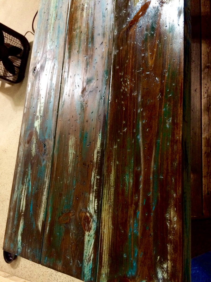 Rustic/distressed console. Paint/stain technique Ana White Rustic/distressed console. Paint/stain technique Ana White