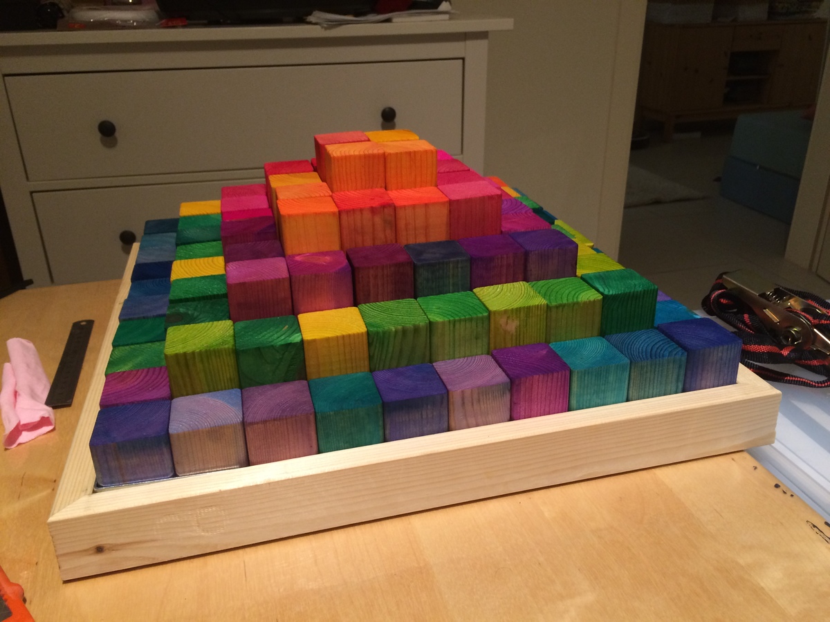 Pyramid blocks Ana White