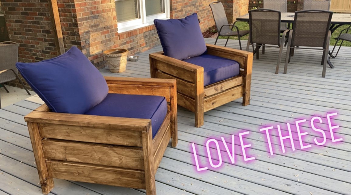 2x Outdoor Chairs Ana White