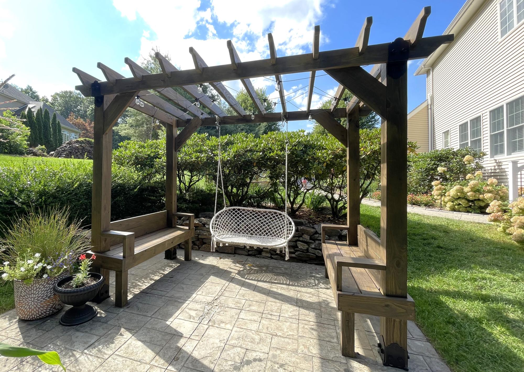 Outdoor Pergola with Seating Builtin! Ana White