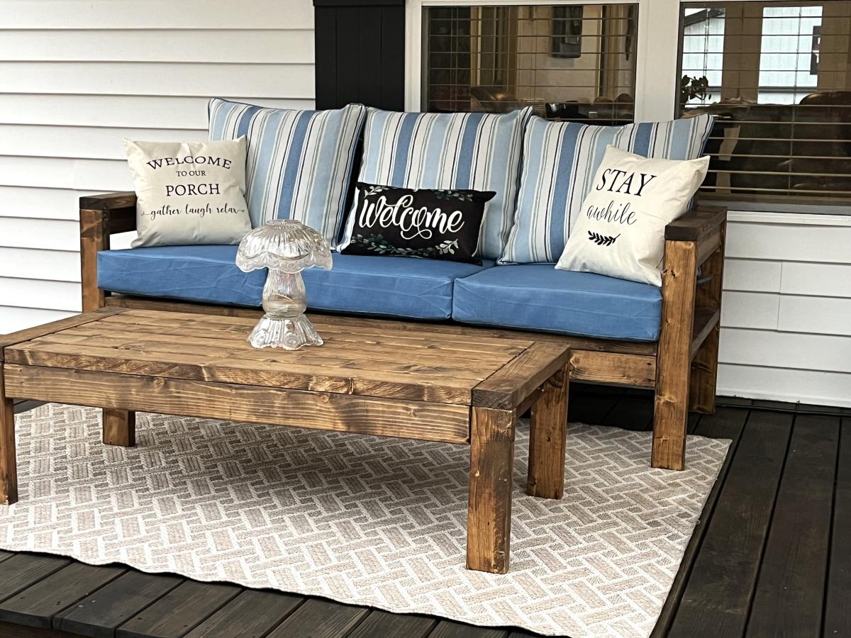 2x4 Outdoor Wood Sofa and Coffee Table Ana White