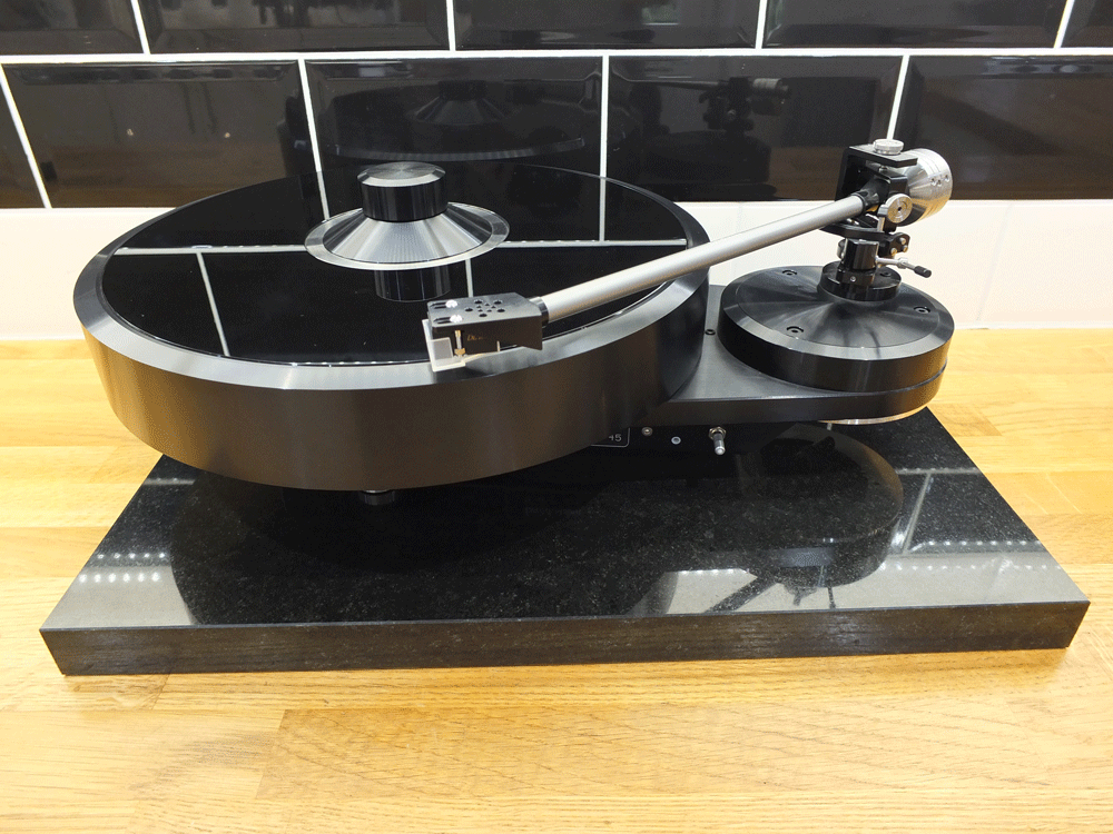 Brinkmann Bardo Turntable With 10,5 Tonearm & Plinth Ex