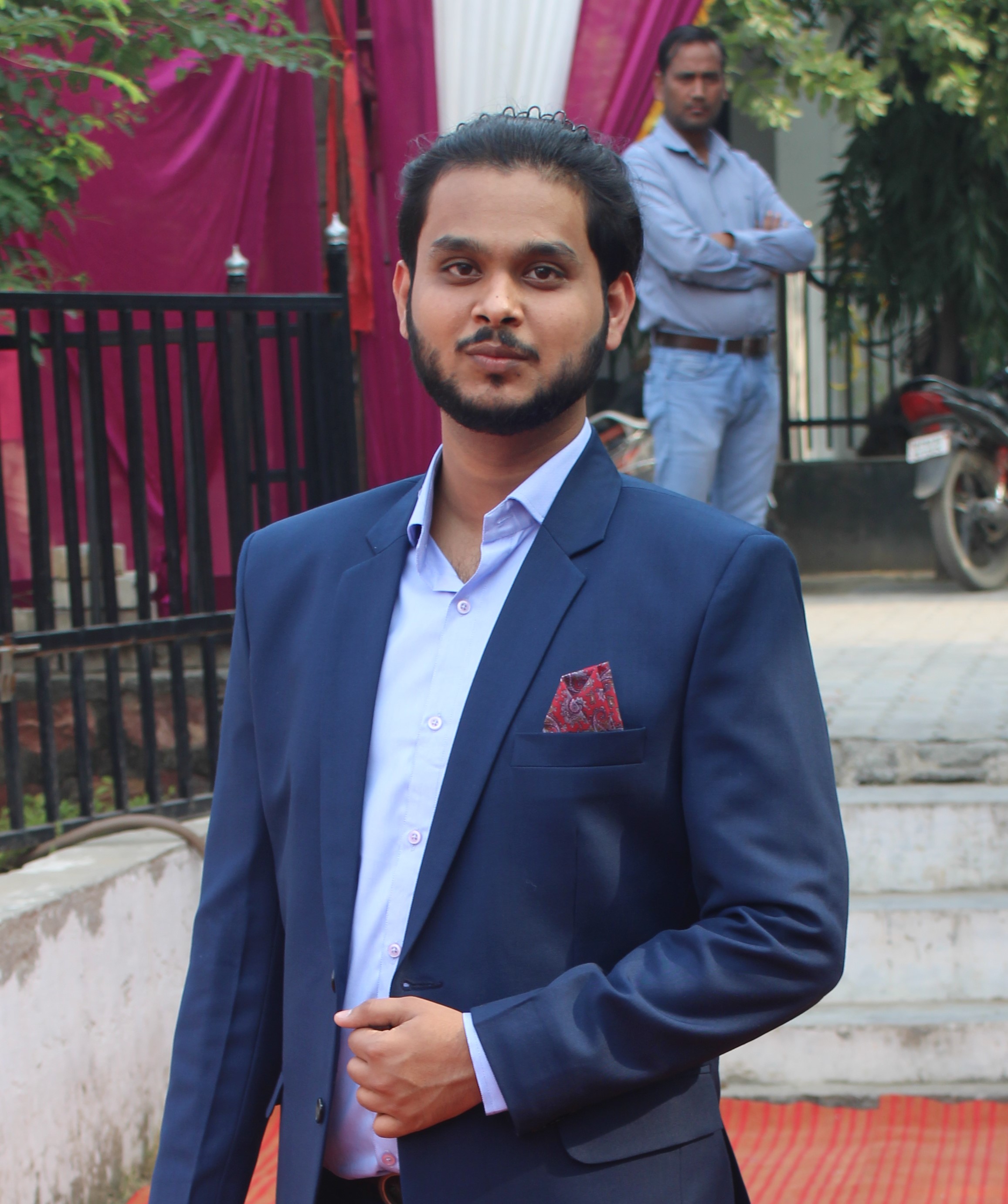 Is MLOO1 by Ayush Singh (Newera) a good course? If it is, Why