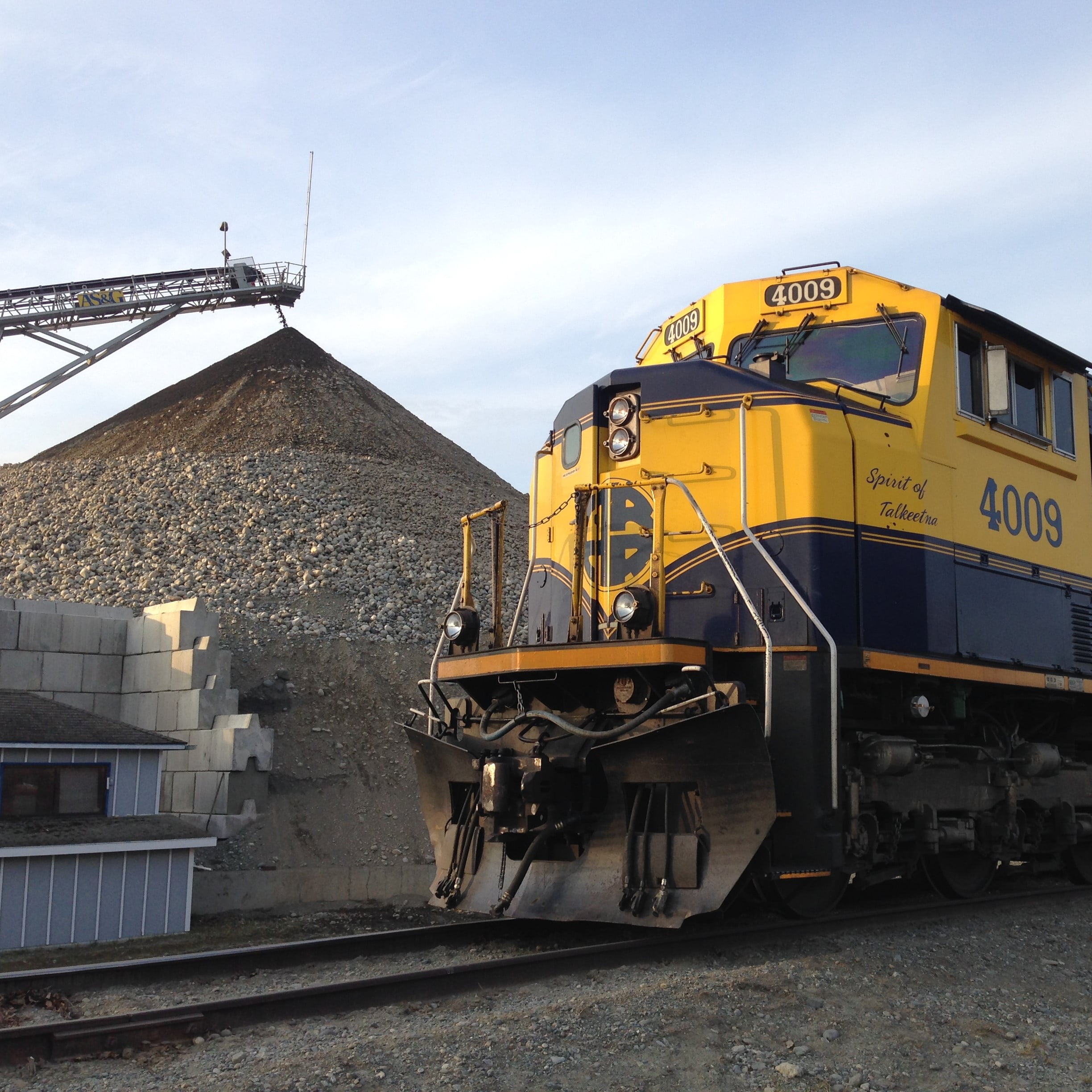 Home Anchorage Sand & Gravel