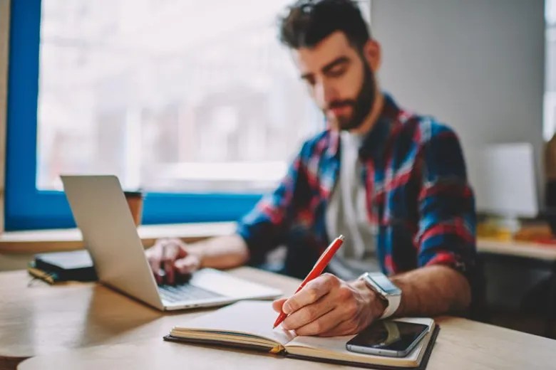 9 Best Graphic Design Courses in London AND Academy