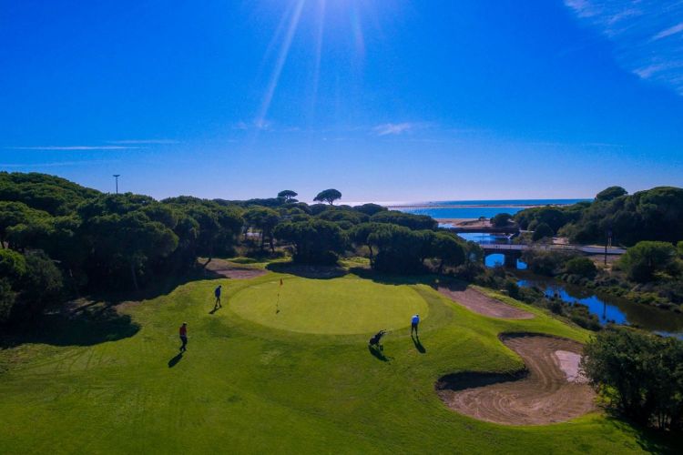 Spanish & Golf. Learn Spanish doing what you like most