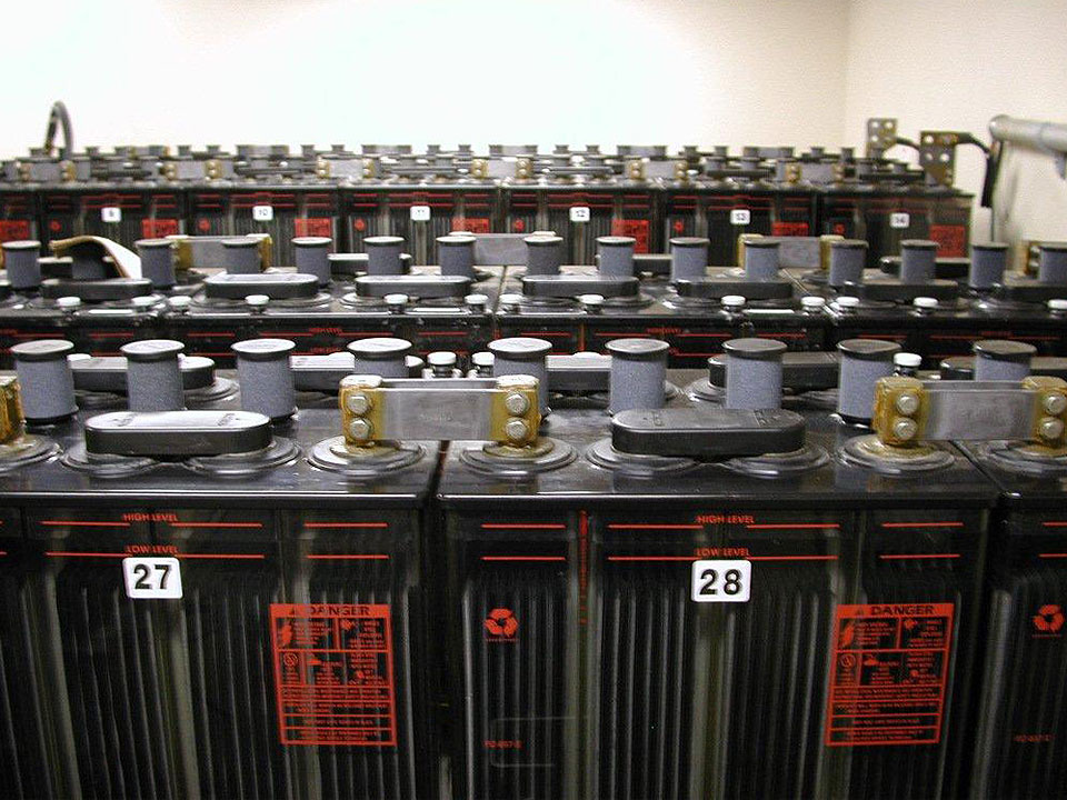 Battery Sales - Anderson's Electronics Inc.