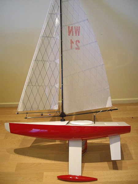 Willy Veal : Building victoria rc sailboat