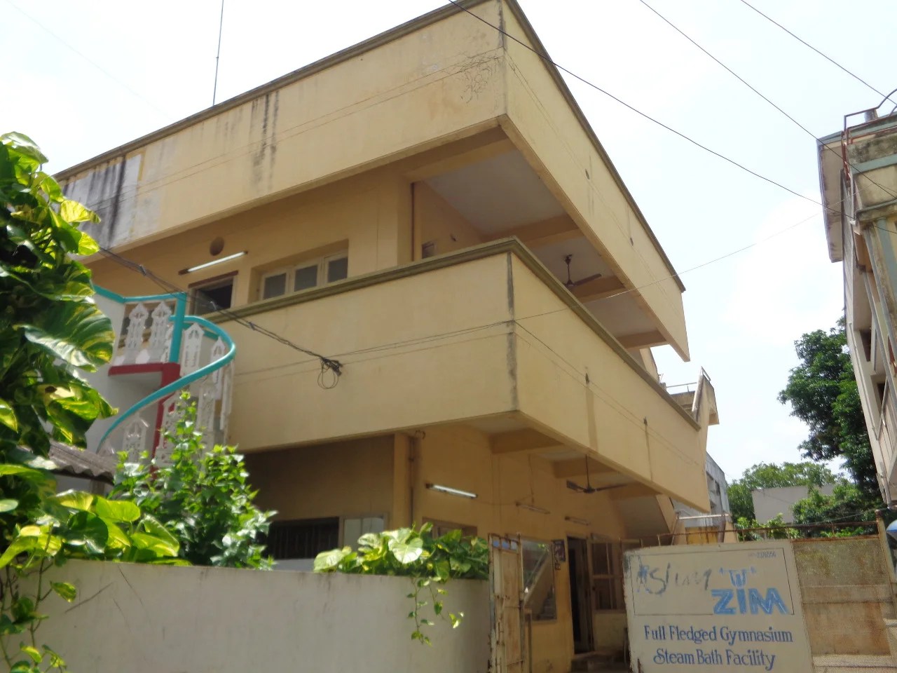 G +1 Commercial Building for Rent at Ramaraopeta, Kakinada