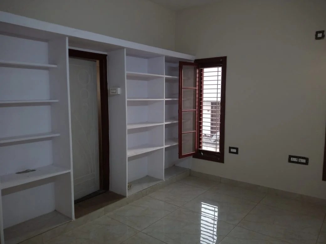 3BHK Individual House for Rent at Ram Mohan Raja Nagar, Kakinada