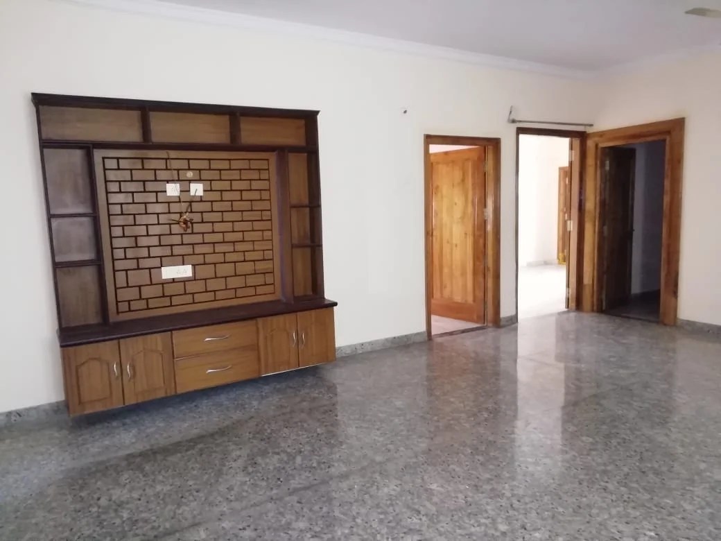 3BHK Residential Flat for Rent at Venkateswaranagar,JN Road, Rajahmundry