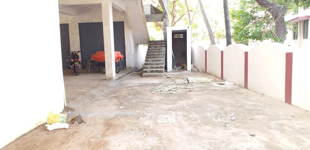 G +4 Commercial Building for Rent at Govt Hospital, Opp Black Bridge