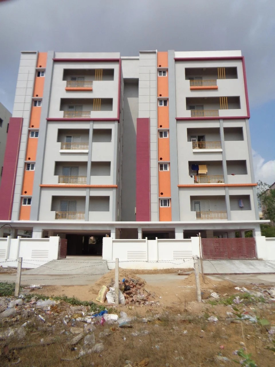 2 BHK Flats for Sale at Ramanayyapeta, Kakinada