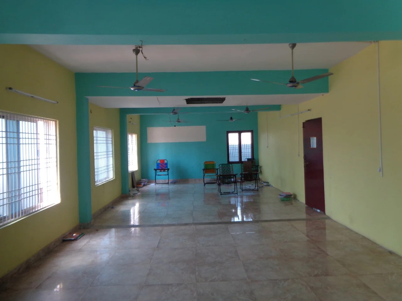 Commmercial Space For Rent at APSP Main Road, Kakinada