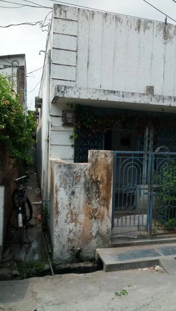 Old Independent House For Sale at Ambika Nagar, Rajahmundry