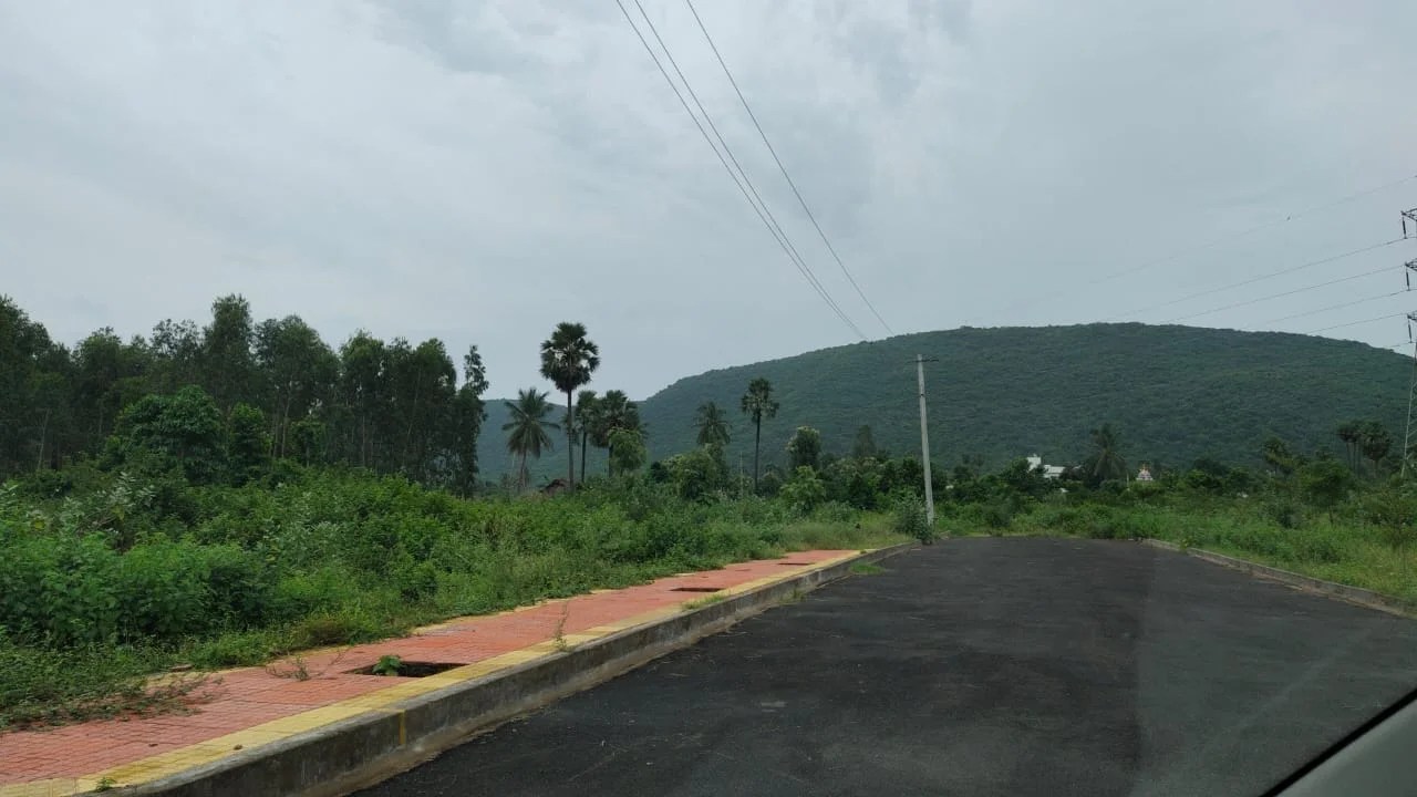 Open Plots For Sale at Subhagruha Layout, Neelakundilu Junction